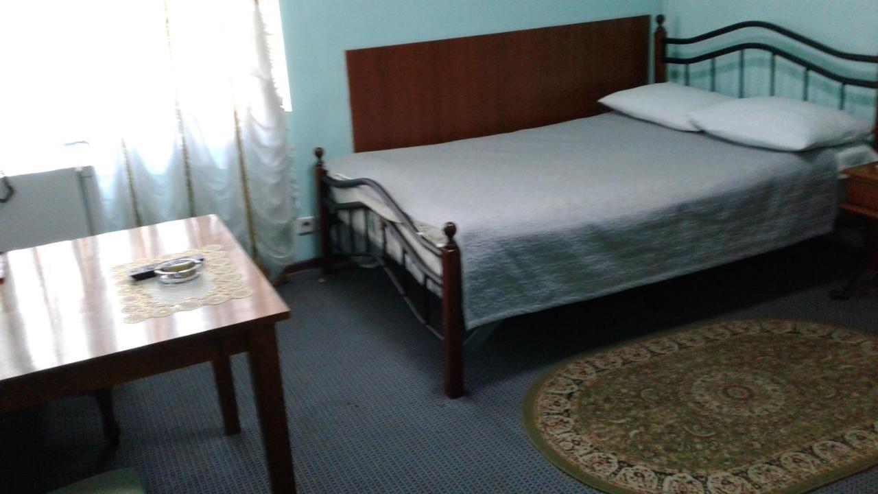 Hotel ВаYan Шимкент Екстер'єр фото